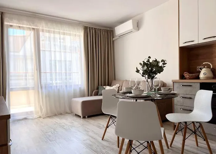 Seaside Tyndzha Апартамент *